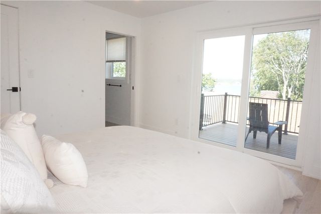 1232 Narragansett Boulevard, Cranston, RI 02905