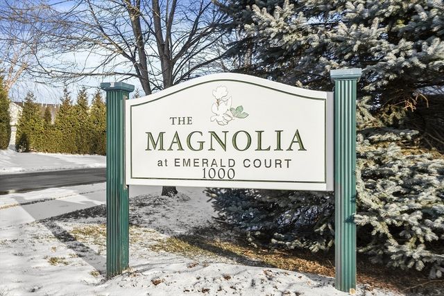 1312 Emerald Court 1312, Tewksbury, MA 01876