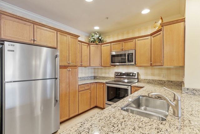 1312 Emerald Court 1312, Tewksbury, MA 01876