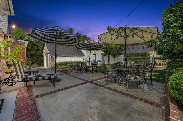 2755 25th St, Sacramento, CA 95818