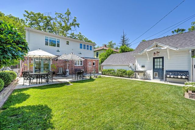 2755 25th St, Sacramento, CA 95818