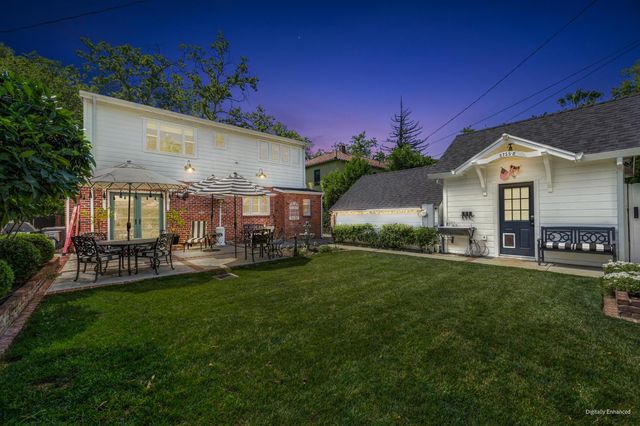2755 25th St, Sacramento, CA 95818