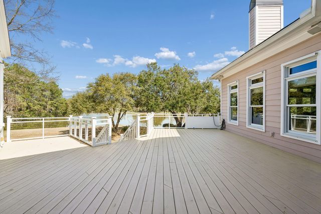 1663 Omni Boulevard, Mount Pleasant, SC 29466