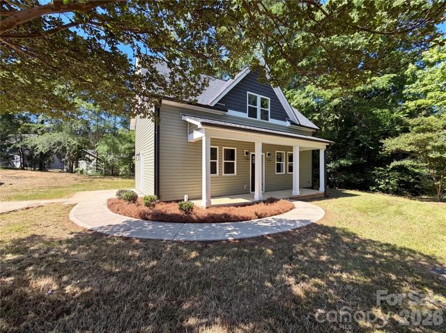 1402 Martin Luther King Avenue, Kannapolis, NC 28083