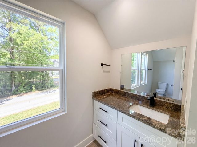 1402 Martin Luther King Avenue, Kannapolis, NC 28083