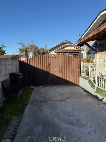 9501 Holmes, Los Angeles, CA 90002