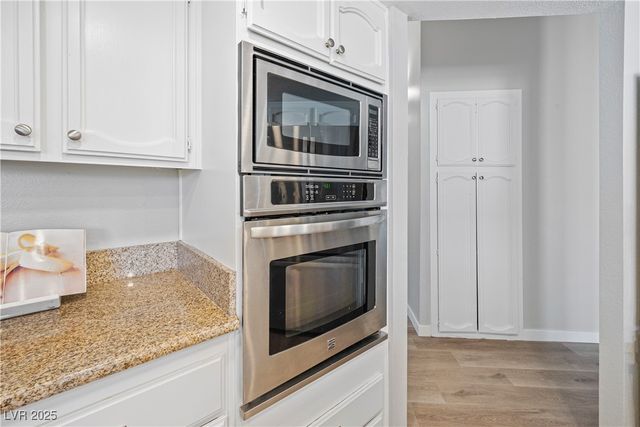 3605 North Torrey Pines Drive, Las Vegas, NV 89108