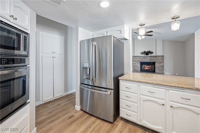 3605 North Torrey Pines Drive, Las Vegas, NV 89108