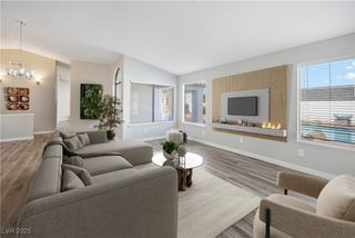 3605 North Torrey Pines Drive, Las Vegas, NV 89108