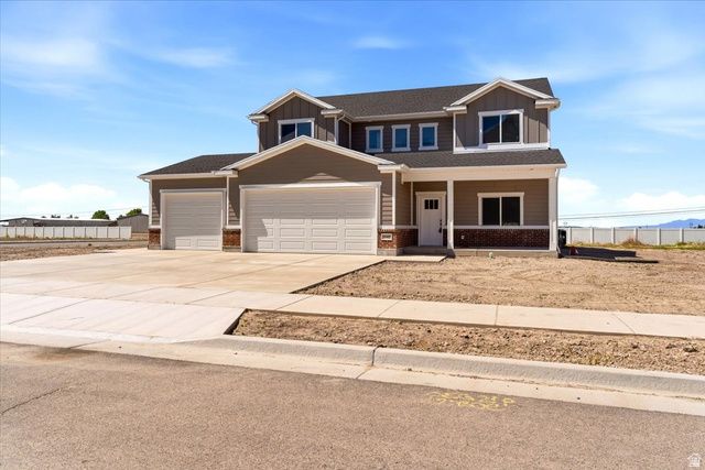 1642 W 3125 N, Pleasant View, UT 84414