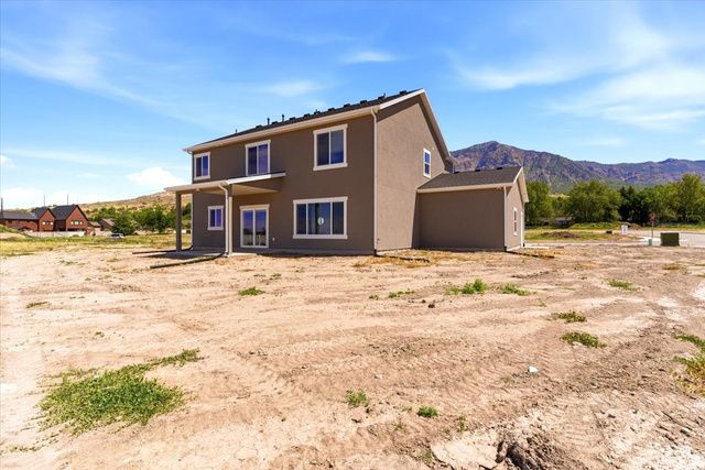1642 W 3125 N, Pleasant View, UT 84414