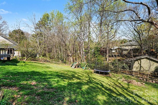 630 Silversmith Drive, Charlotte, NC 28270