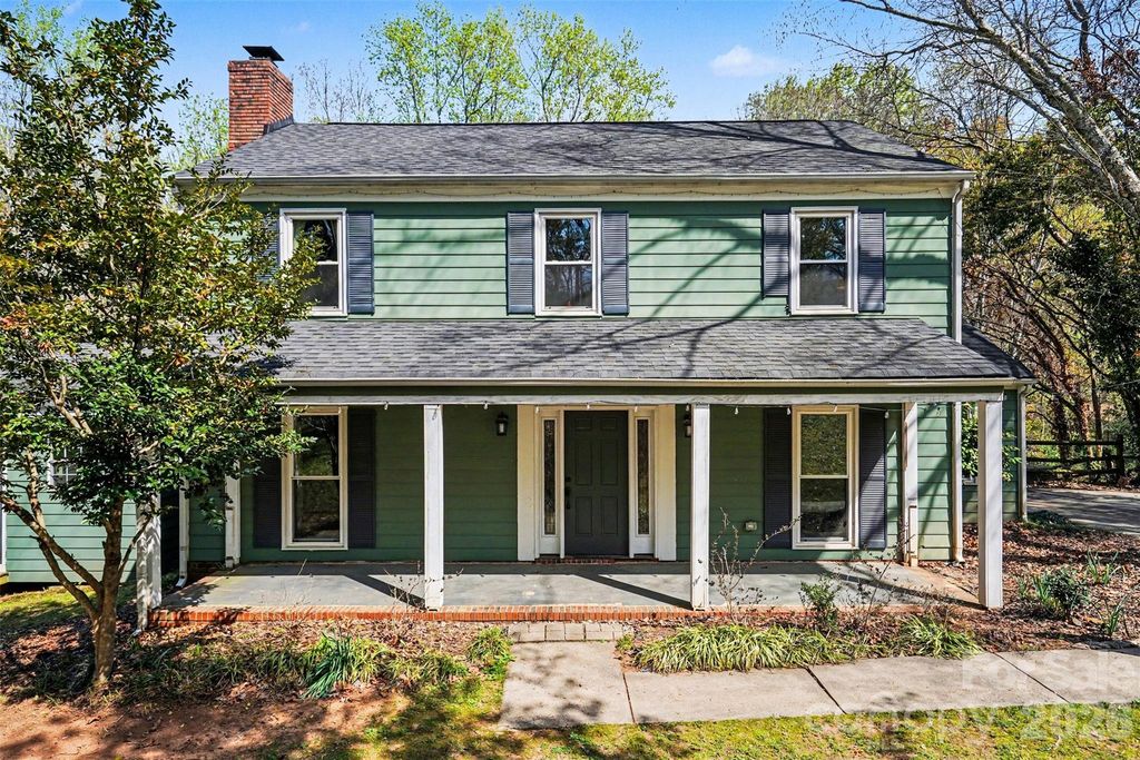 630 Silversmith Drive, Charlotte, NC 28270