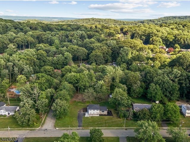 24 Magnolia Ave, Denville Twp., NJ 07834