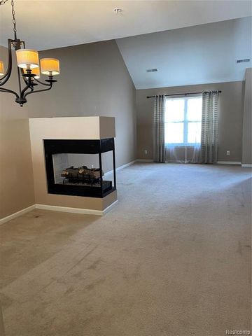 1394 Ashford Court, Troy, MI 48084