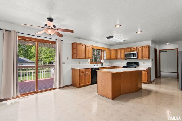 3985 Mill Stone Drive, Springfield, IL 62711