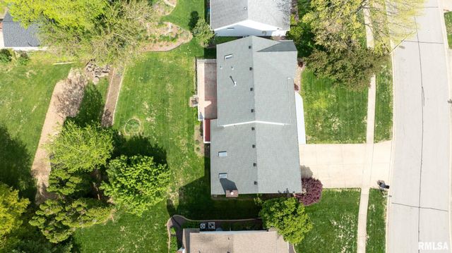 3985 Mill Stone Drive, Springfield, IL 62711
