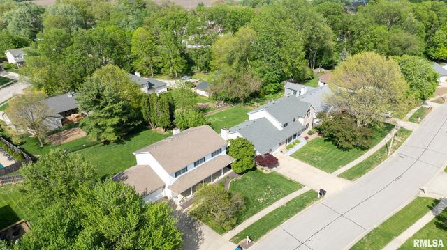 3985 Mill Stone Drive, Springfield, IL 62711