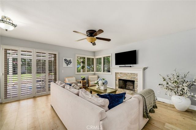 372 Spring Breeze Court, Simi Valley, CA 93065