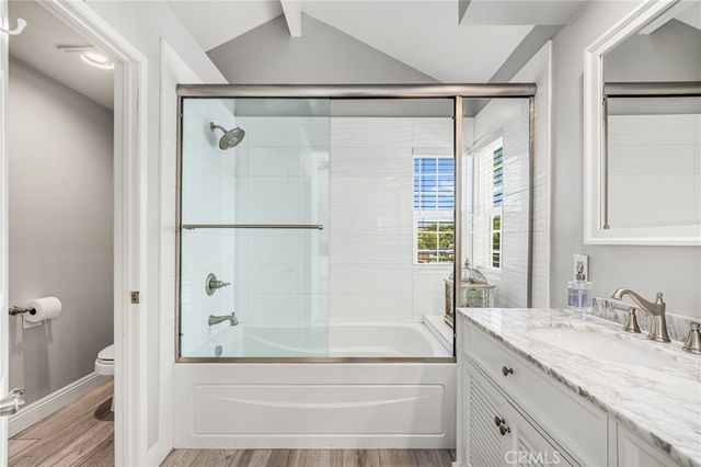 372 Spring Breeze Court, Simi Valley, CA 93065