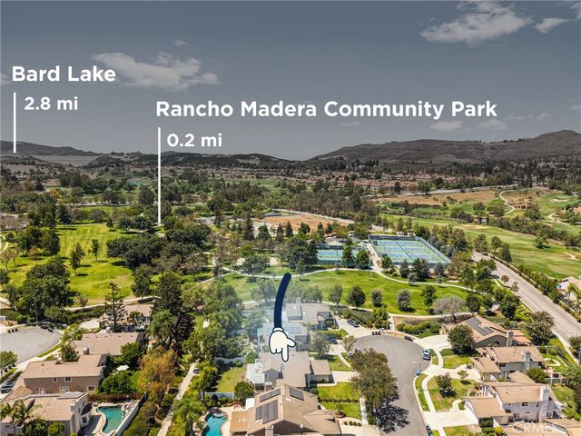 372 Spring Breeze Court, Simi Valley, CA 93065
