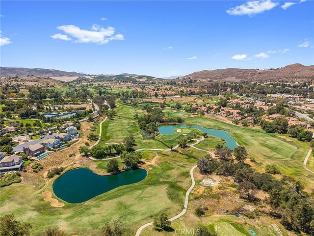 372 Spring Breeze Court, Simi Valley, CA 93065