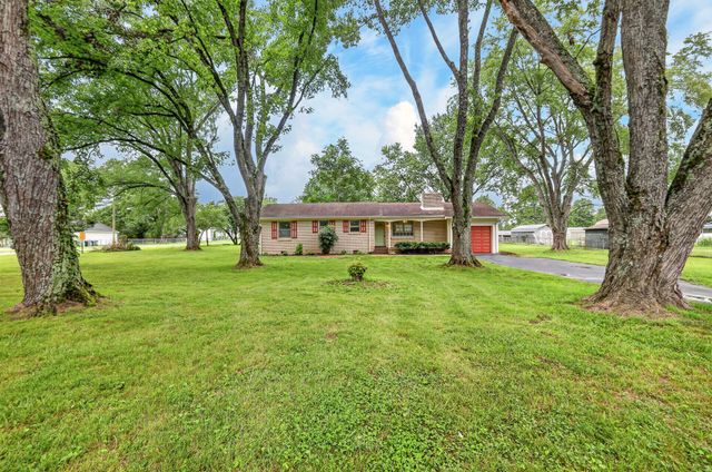 321 Old Jones Mill Rd, La Vergne, TN 37086