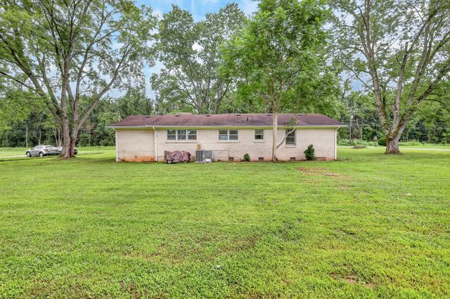321 Old Jones Mill Rd, La Vergne, TN 37086