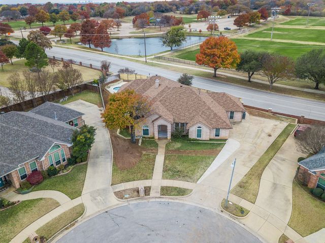 7747 Bridlewood Court, North Richland Hills, TX 76182