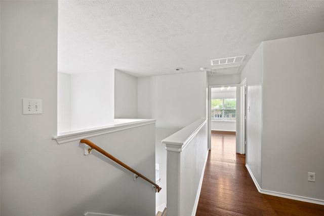 235 W Stedhill Loop, The Woodlands, TX 77384