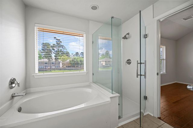 235 W Stedhill Loop, The Woodlands, TX 77384