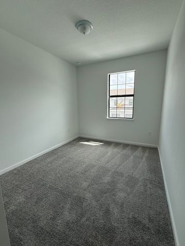 275 SW Sally Way, Stuart, FL 34997