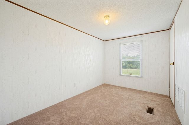 9495 Brittany Hill Road, Sanger, TX 76266