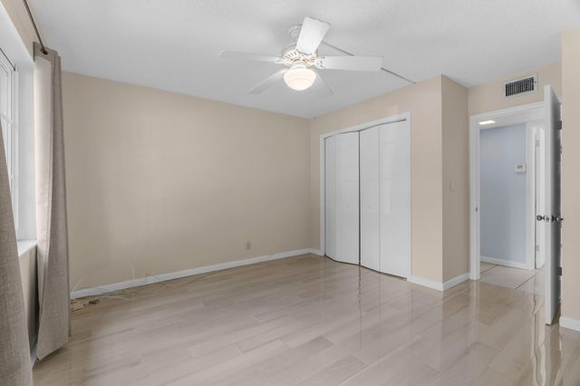1940 NE 2nd Avenue 106j, Wilton Manors, FL 33305