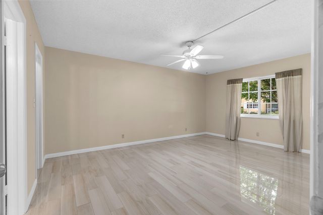 1940 NE 2nd Avenue 106j, Wilton Manors, FL 33305