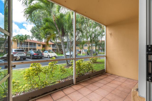 1940 NE 2nd Avenue 106j, Wilton Manors, FL 33305