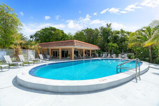 1940 NE 2nd Avenue 106j, Wilton Manors, FL 33305