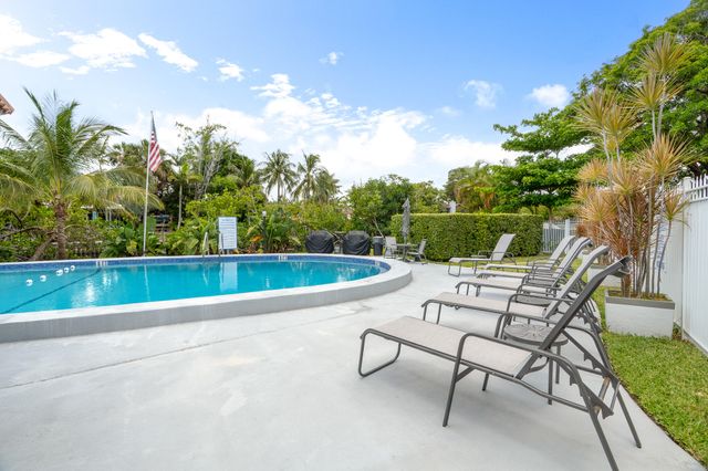 1940 NE 2nd Avenue 106j, Wilton Manors, FL 33305