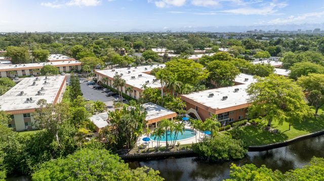 1940 NE 2nd Avenue 106j, Wilton Manors, FL 33305