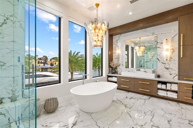 70 Isla Bahia Drive, Fort Lauderdale, FL 33316
