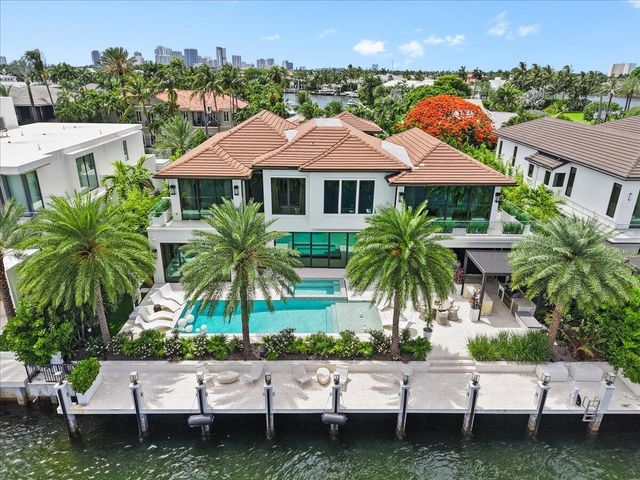 70 Isla Bahia Drive, Fort Lauderdale, FL 33316