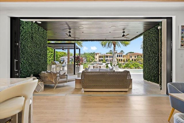 70 Isla Bahia Drive, Fort Lauderdale, FL 33316