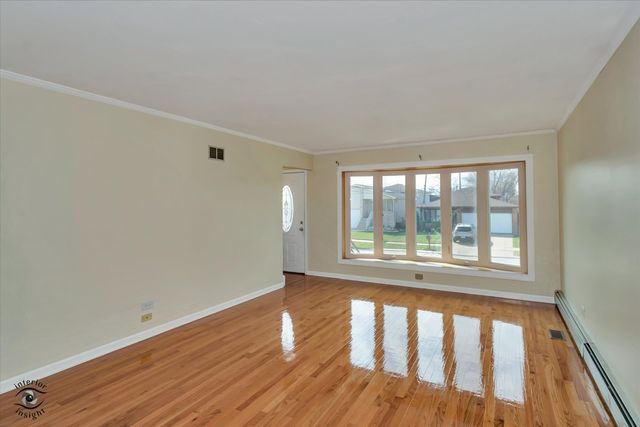 1060 Lucas Street, Calumet City, IL 60409