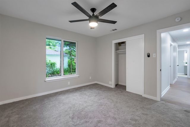 4815 Kelman Street, Dallas, TX 75214