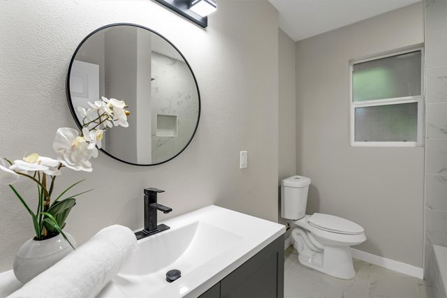 4815 Kelman Street, Dallas, TX 75214
