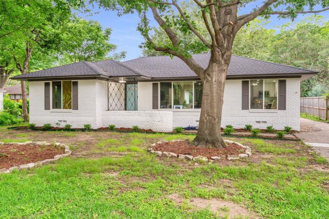 4815 Kelman Street, Dallas, TX 75214
