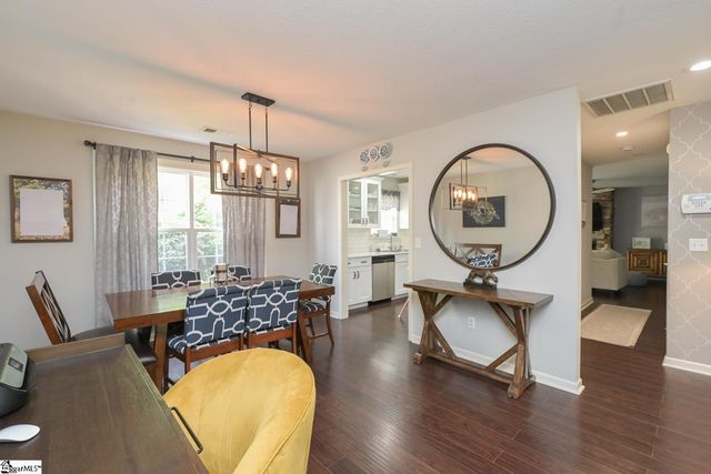 509 Oak Circle, Easley, SC 29640