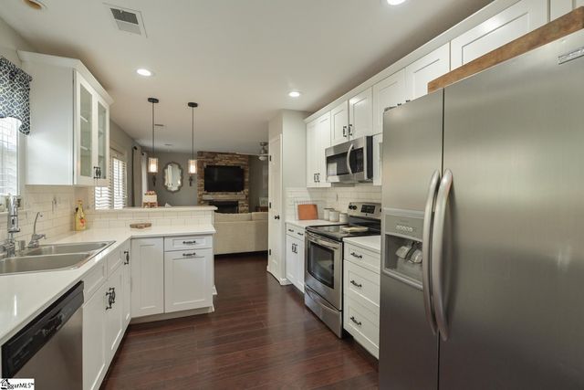 509 Oak Circle, Easley, SC 29640