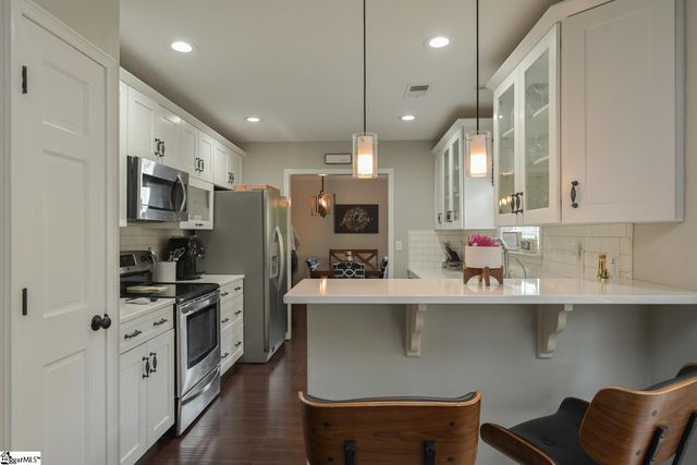 509 Oak Circle, Easley, SC 29640