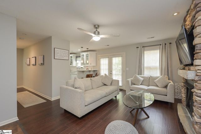 509 Oak Circle, Easley, SC 29640